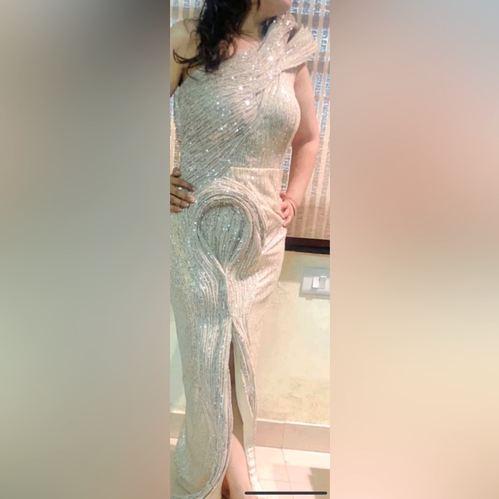 Designer gown for reception/ cocktail